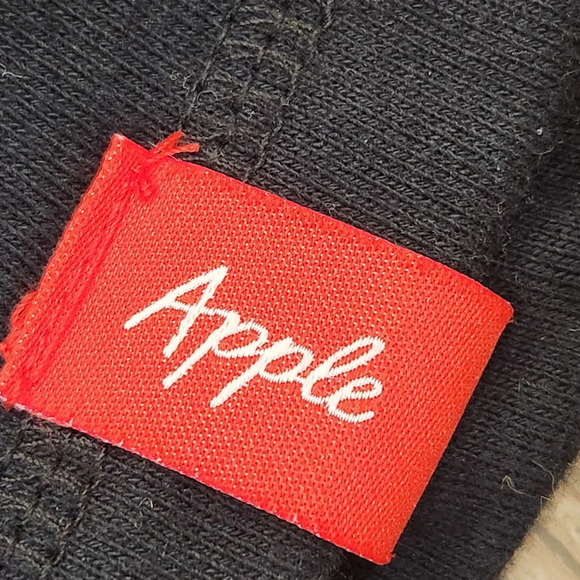 APPLE Clothing "BEATLES" FLEECE Zip Jacket,Blk/Wht, Women's Medium (listing as) - Picture 7 of 12